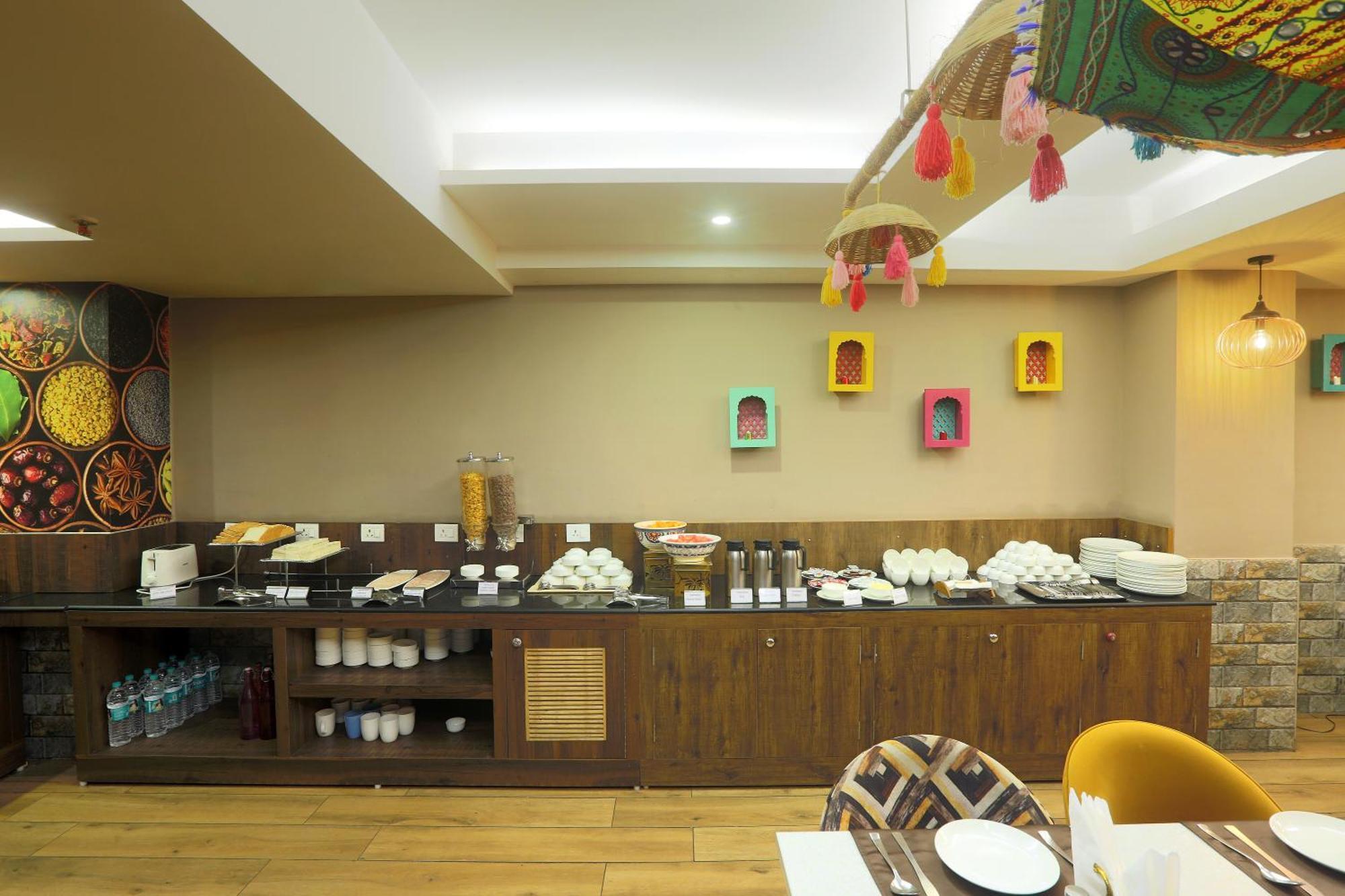 Hotel Silky Palace Near Igi Airportt New Delhi Eksteriør bilde