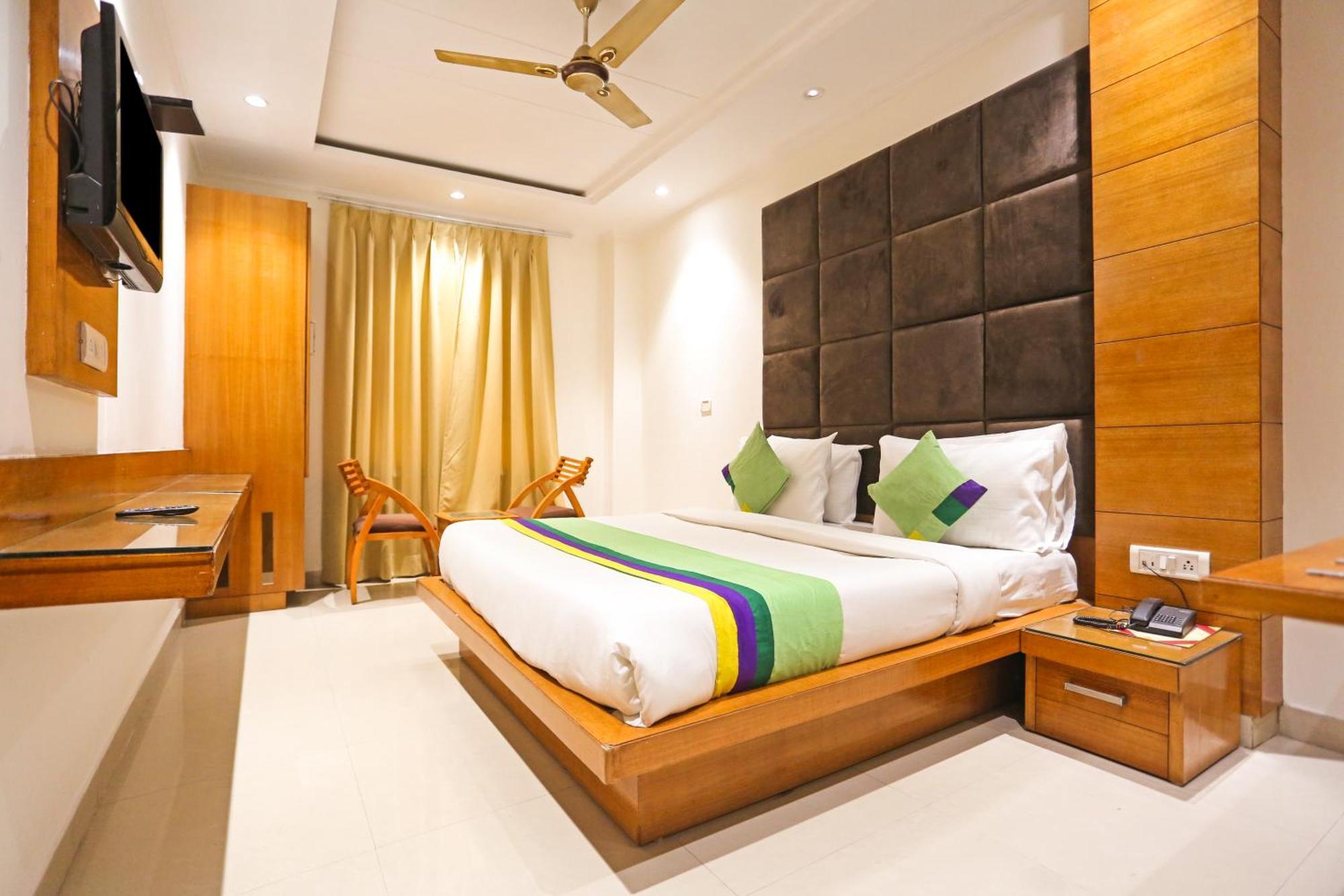Hotel Silky Palace Near Igi Airportt New Delhi Eksteriør bilde
