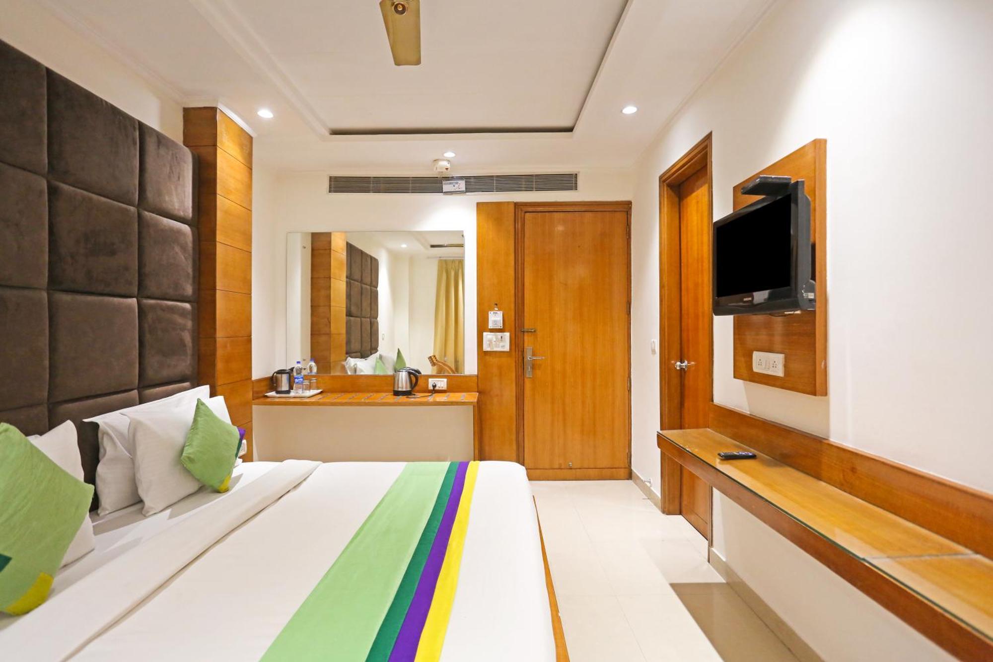 Hotel Silky Palace Near Igi Airportt New Delhi Eksteriør bilde