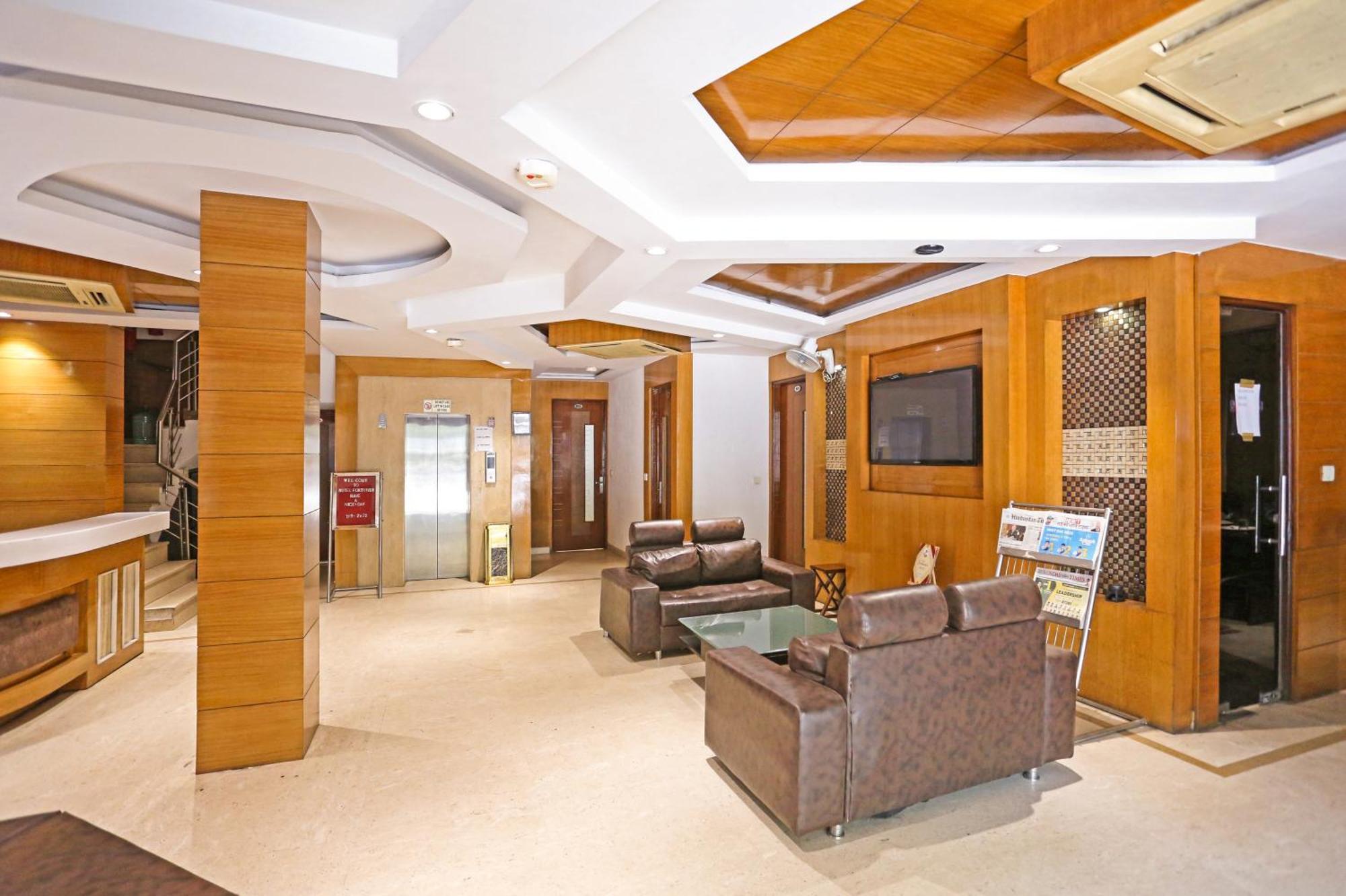 Hotel Silky Palace Near Igi Airportt New Delhi Eksteriør bilde