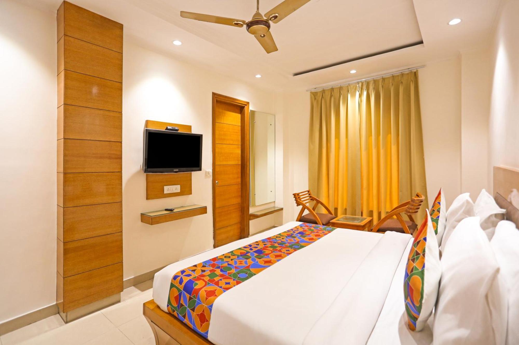 Hotel Silky Palace Near Igi Airportt New Delhi Eksteriør bilde