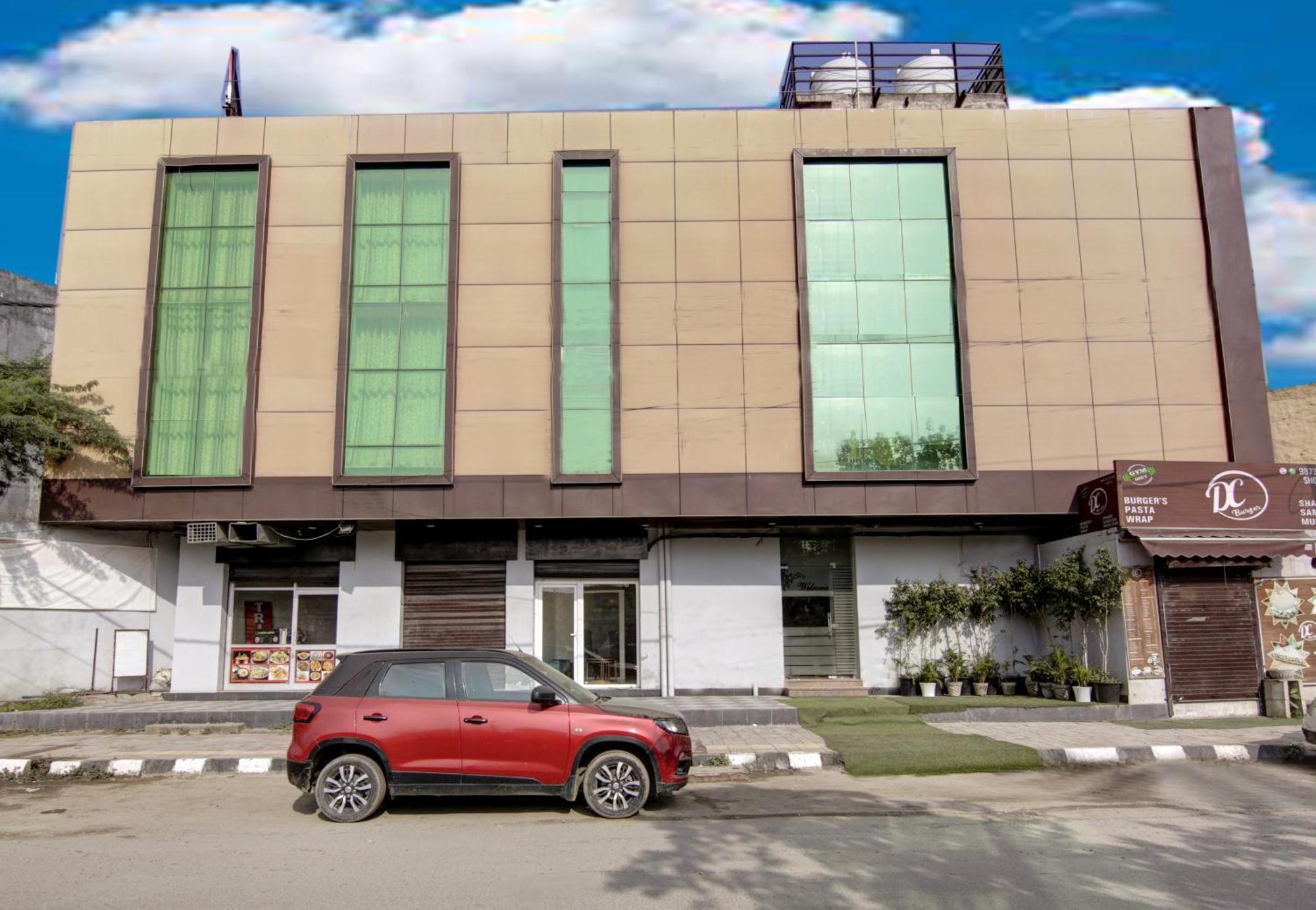 Hotel Silky Palace Near Igi Airportt New Delhi Eksteriør bilde